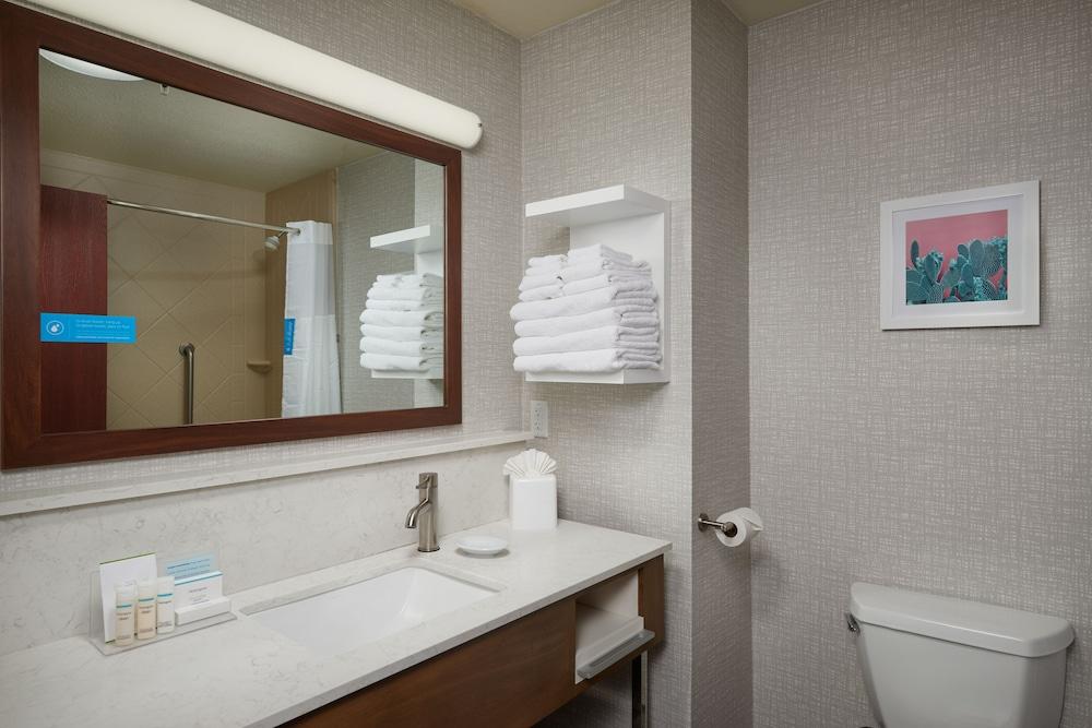Hampton Inn & Suites Phoenix-סורפרייז מראה חיצוני תמונה