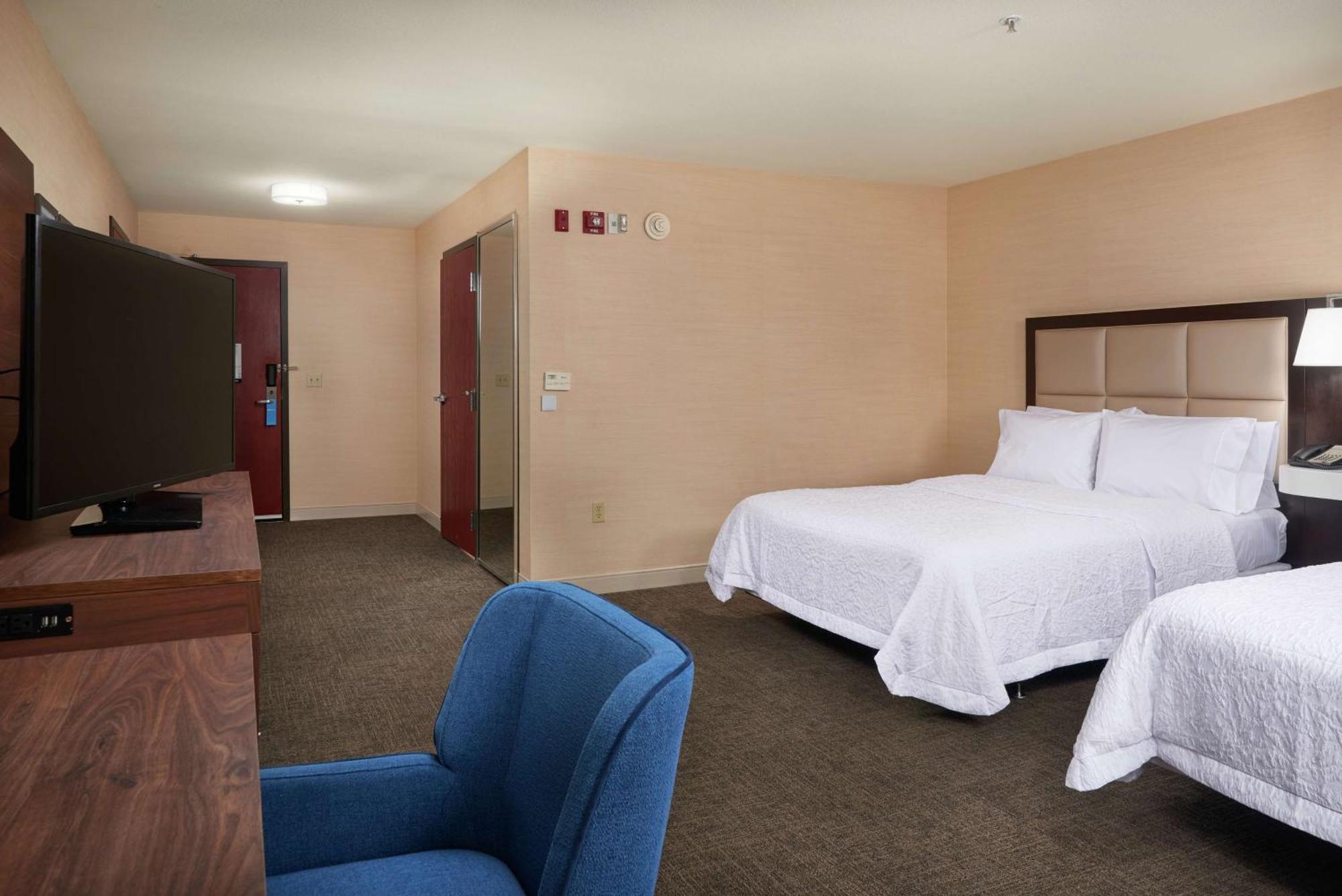 Hampton Inn & Suites Phoenix-סורפרייז מראה חיצוני תמונה